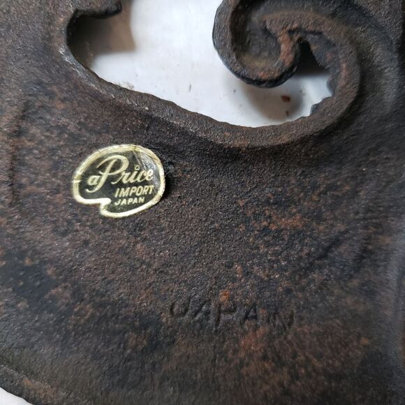 Rooster Trivets (2)  - Picture 8 of 10